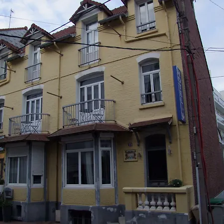 De Charme Equinoxe ホテル 2*